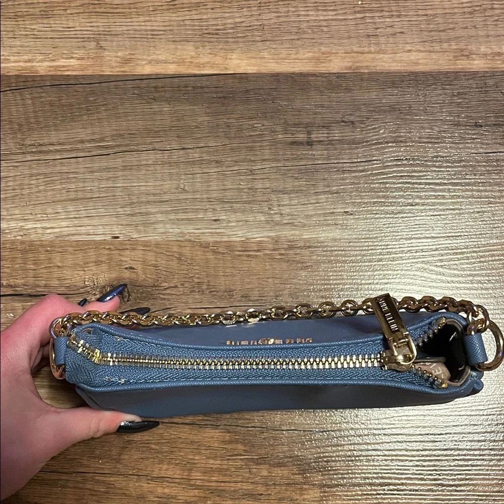 Anne Klein Blue Clutch with Gold Chain - Picture 7 of 9